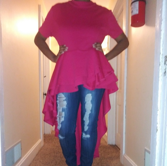 SOLD!Beautiful Triple layer peplun long trail top. - Picture 4 of 6